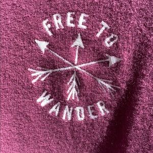 “Free to Wander” Burgundy Sweatshirt feat. Arrows
